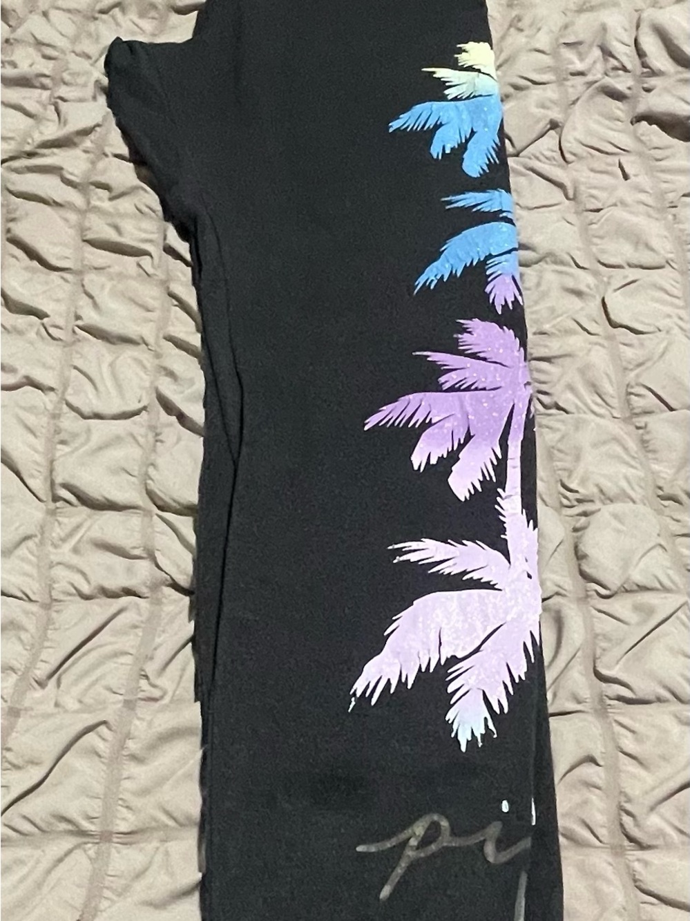 PINK Victoria's Secret palm leggings